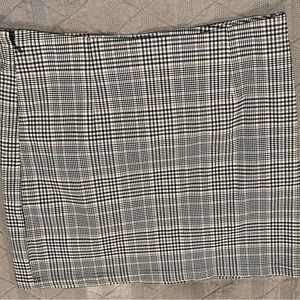 Shein strechy plaid skirt